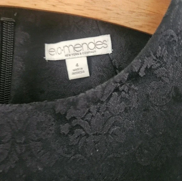 New York & Company Eva Mendes Classic Little Black Sleeveless 4 Aline Dress - Picture 4 of 10